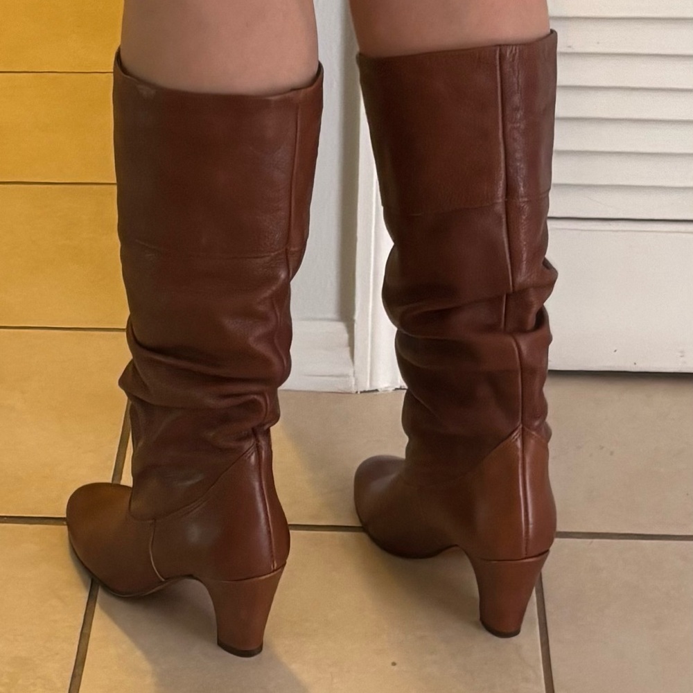 Aldo Chestnut Heeled Boots - Picture 4 of 6